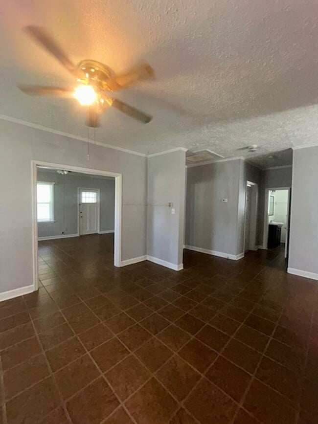607 Carthage Rd in Lumberton, NC - Building Photo - Building Photo