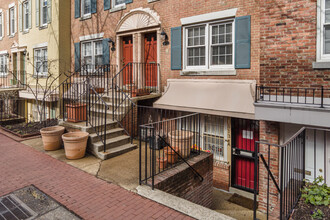 1613 Corcoran St in Washington, DC - Building Photo - Building Photo