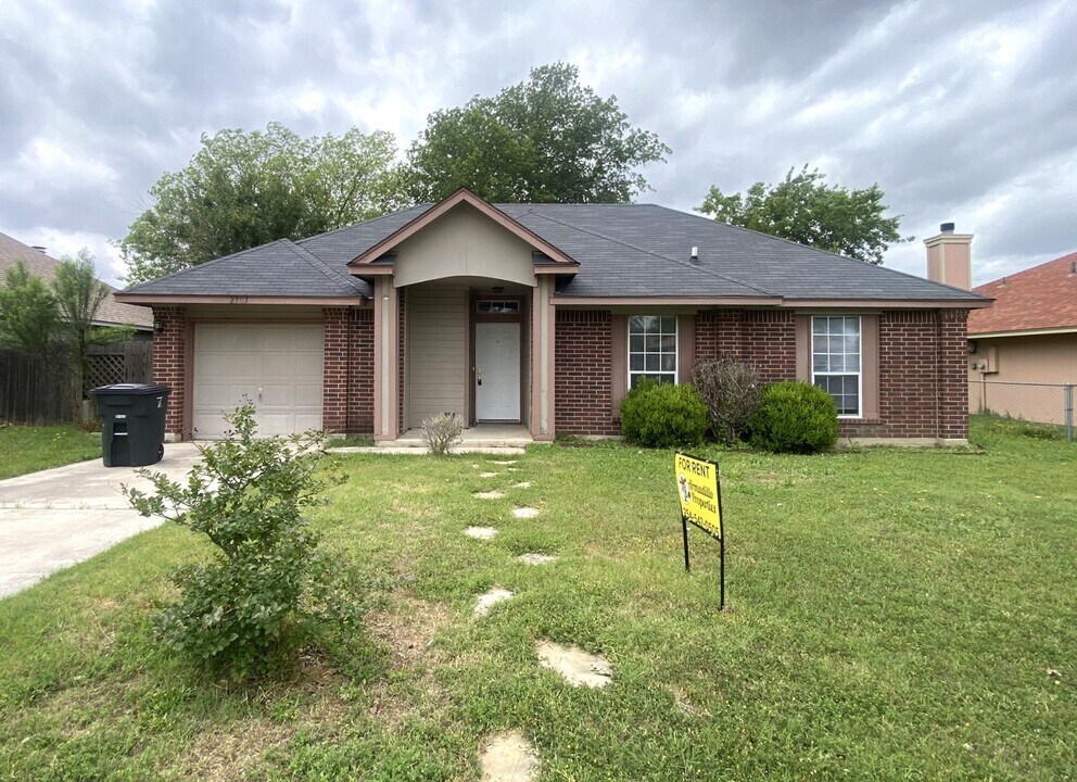 2707 Starling Dr in Killeen, TX - Foto de edificio