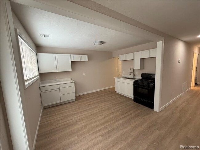 11359 Winthrop St in Detroit, MI - Building Photo - Building Photo