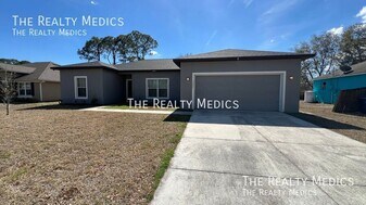 1342 Defender St NW in Palm Bay, FL - Building Photo