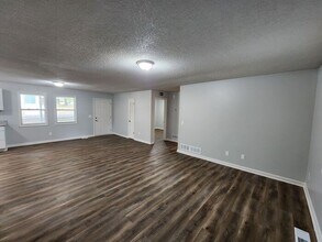709 W Creek Cir in Monroe, GA - Building Photo - Building Photo