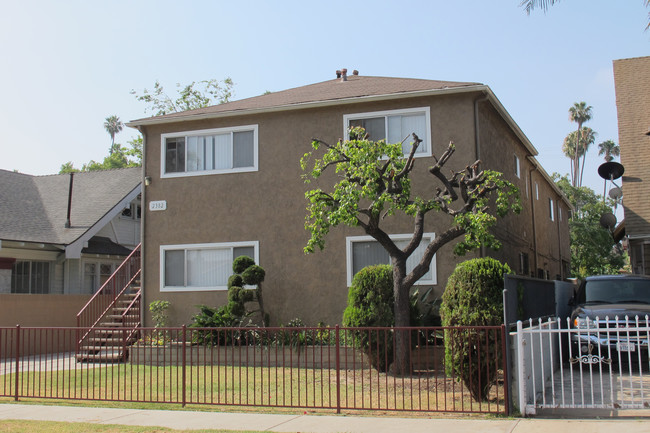 2382 W 23rd St in Los Angeles, CA - Foto de edificio - Building Photo