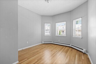 34 Edison Green in Boston, MA - Building Photo - Building Photo