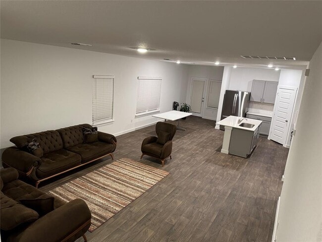 property at 204 James River Dr