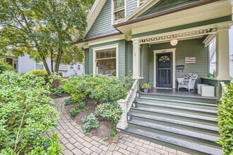 1917 4th Ave W in Seattle, WA - Building Photo - Building Photo