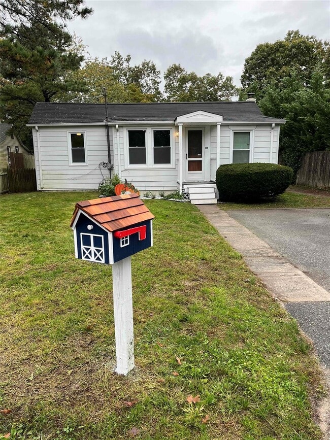 property at 83 Woodroad Trail