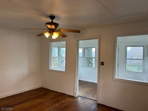 19 Windemere Ave in Mount Arlington, NJ - Building Photo - Building Photo