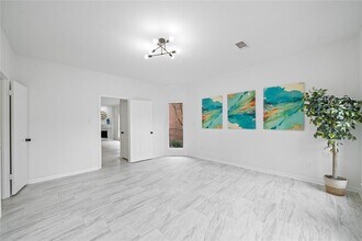 4731 N Cashel Cir in Houston, TX - Building Photo - Building Photo