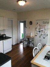 83 Beacon St in Somerville, MA - Foto de edificio - Building Photo