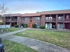629 Gable Ct in Fayetteville, NC - Building Photo - Building Photo