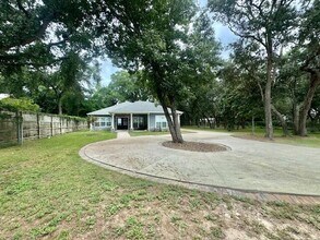 14278 FL-20 in Niceville, FL - Building Photo - Building Photo