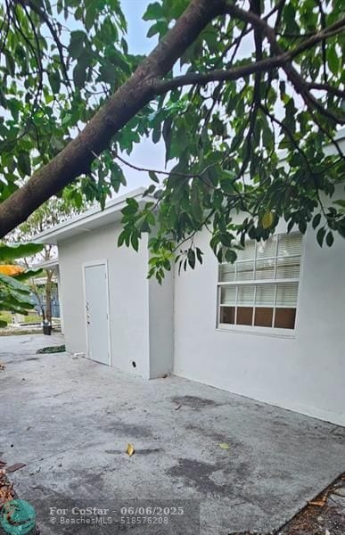 651 NE 46th Ct