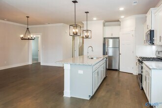 6522 Oak Mdw Dr SE in Owens Cross Roads, AL - Building Photo - Building Photo