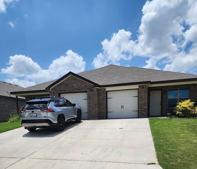 property at 2417 Alterman Dr