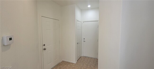 1161 Maple Pines Ave in North Las Vegas, NV - Building Photo - Building Photo