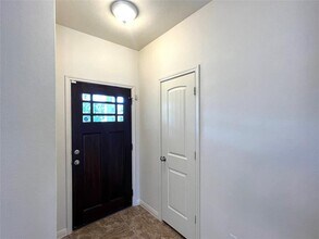 801 Alamo Plaza Dr in Cedar Park, TX - Building Photo - Building Photo