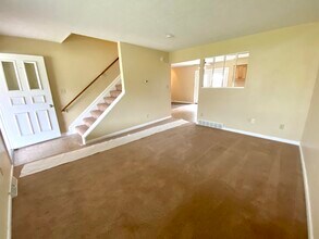 5762 Kentview Ave NW, Unit 1595 in North Canton, OH - Building Photo - Building Photo