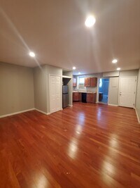 1314 Walnut St photo'