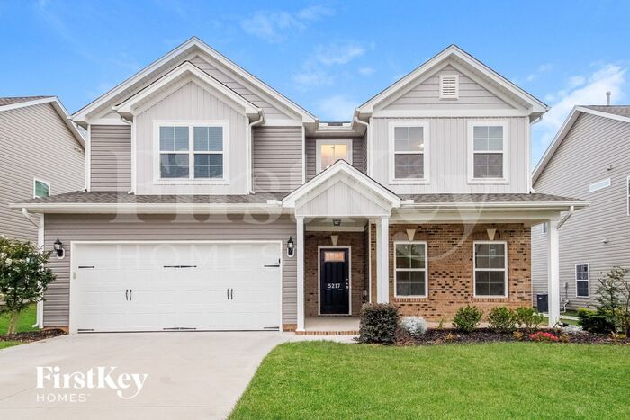 5217 Harvest Oak Dr in Greensboro, NC - Building Photo