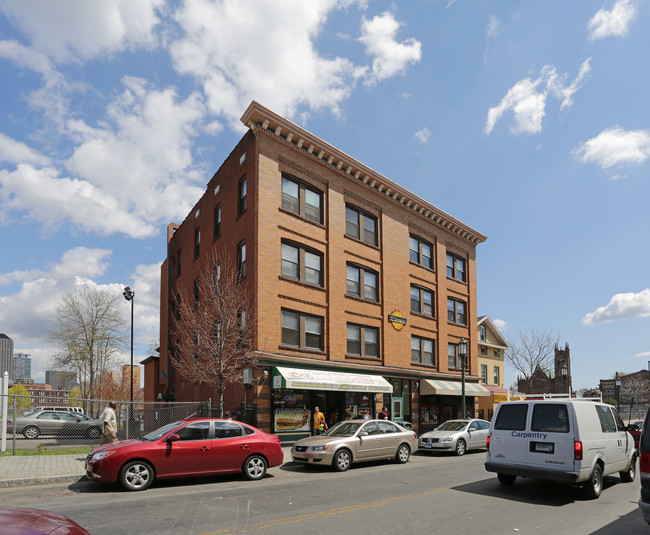 El Dorado in Hartford, CT - Building Photo - Building Photo