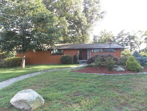 150 2nd Rd in Marlborough, MA - Building Photo - Building Photo