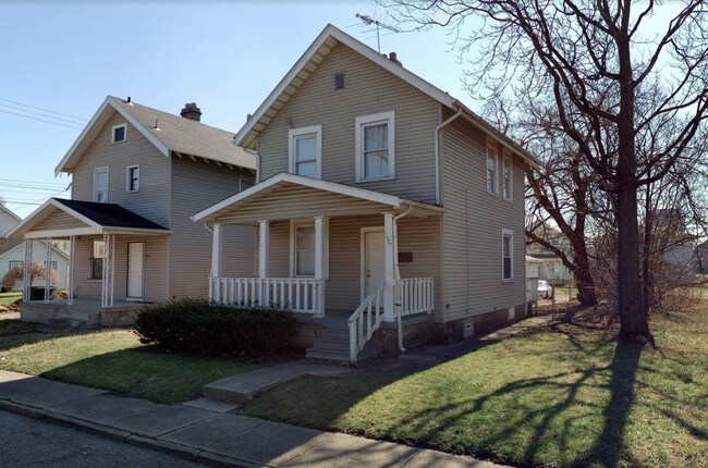 1142-1144 E Long St in Columbus, OH - Building Photo - Building Photo