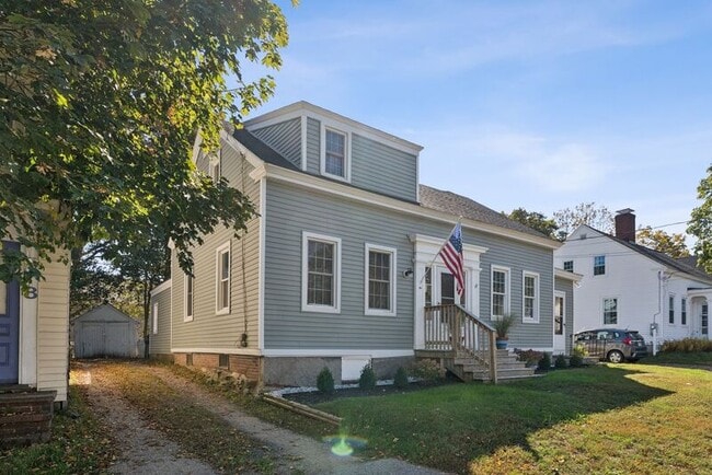 property at 10 High St