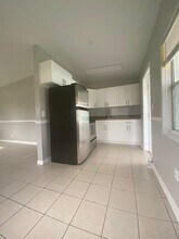 340 NE 11th Ave in Boynton Beach, FL - Building Photo - Building Photo
