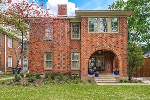 6313 Belmont Ave in Dallas, TX - Building Photo