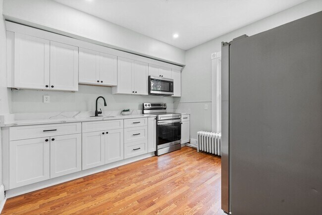 48 Hamilton Ave in Lynn, MA - Building Photo - Building Photo