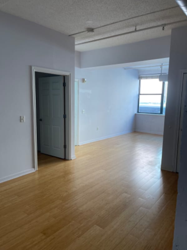property at 33 Middle St