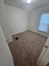 531 N Elizabeth St in Lima, OH - Building Photo - Building Photo