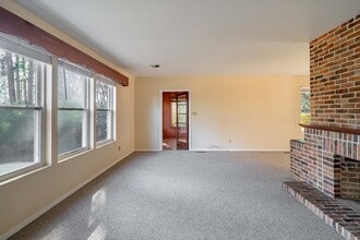 2818 Lakeshore Dr in Tallahassee, FL - Building Photo - Building Photo