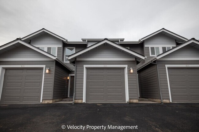 property at 631 SE Wilson Ave