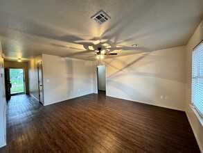 1810 W Franklin St in Shawnee, OK - Building Photo - Building Photo