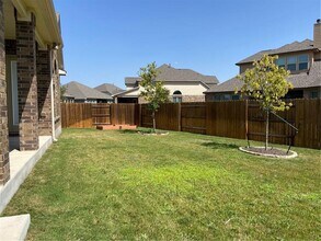 3445 Francisco Way in Round Rock, TX - Foto de edificio - Building Photo