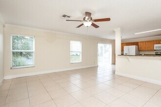 1258 Epson Oaks Way in Orlando, FL - Building Photo - Building Photo