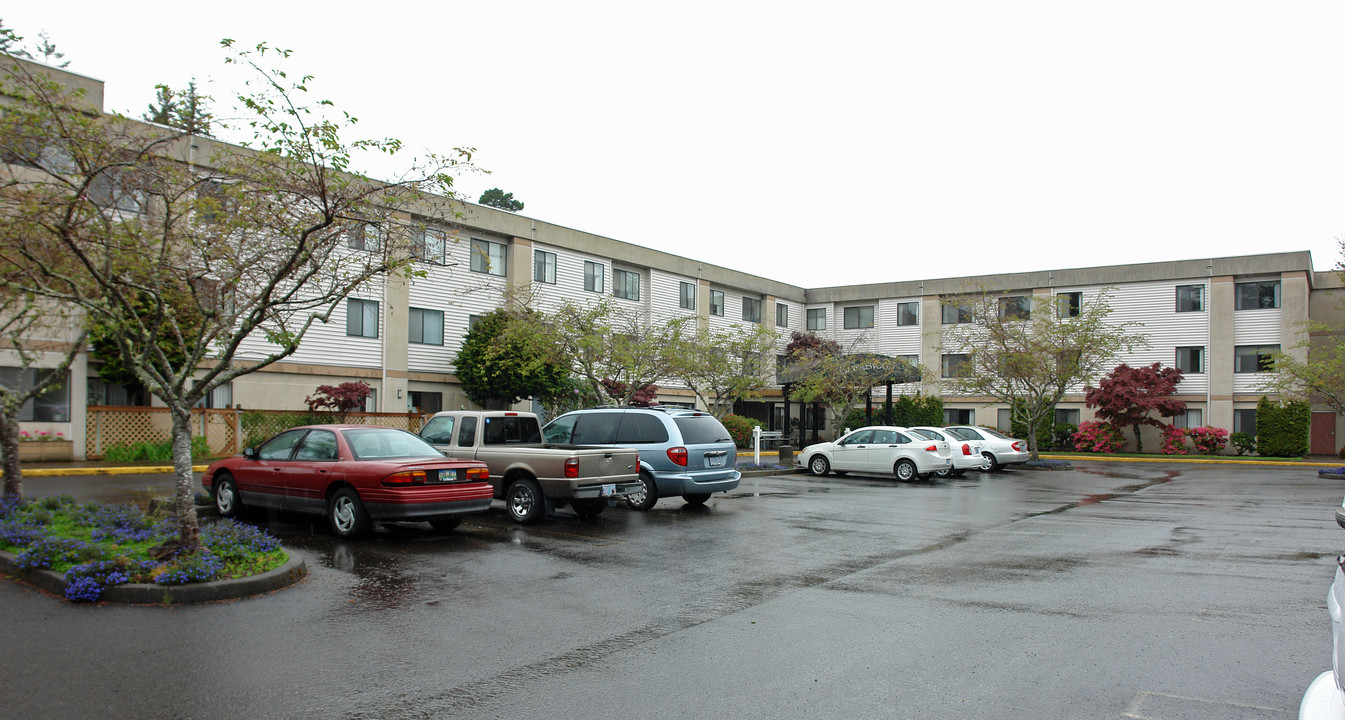 The Shorewood Retirement Residences 55+ in Florence, OR - Foto de edificio