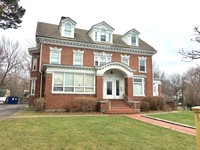 1239 Lake Ave in Rochester, NY - Foto de edificio - Building Photo