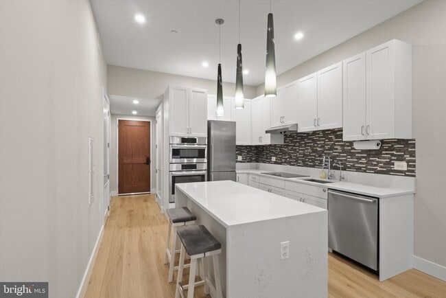 property at 801 N Fairfax St