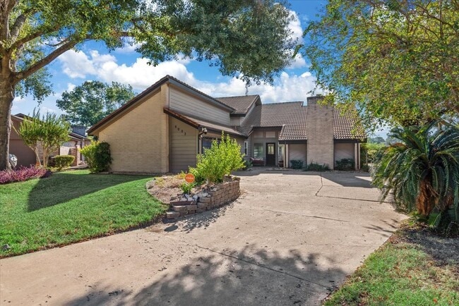 6003 Long Leaf Dr in Houston, TX - Building Photo - Building Photo