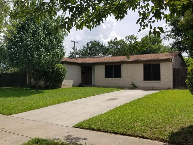 property at 4801 Harper Dr