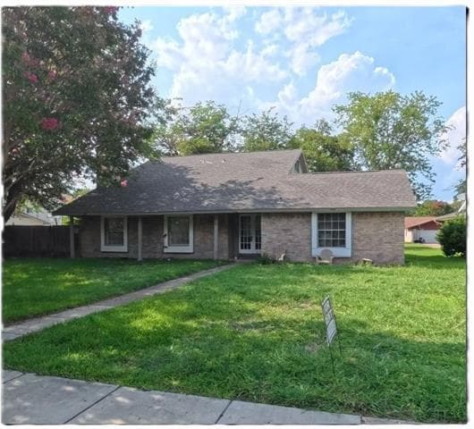 property at 14 Merrie Cir