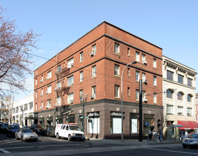 Beverly Alder Apartments in Portland, OR - Building Photo - Building Photo