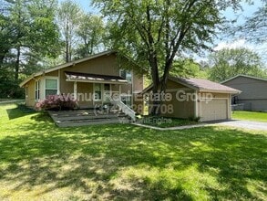444 Applestone Dr in Ballwin, MO - Building Photo - Building Photo