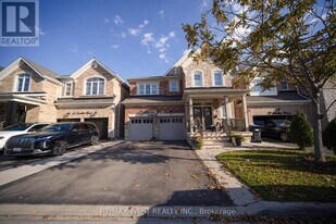 43 Swanton Rd in Brampton, ON - Building Photo