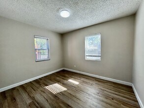 1312 82nd Blvd in St. Louis, MO - Building Photo - Building Photo