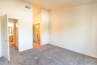 4537-4539 Jenness Way in Sacramento, CA - Building Photo - Interior Photo