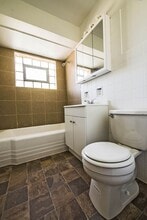 470 Gordon Ave in Calumet City, IL - Foto de edificio - Building Photo